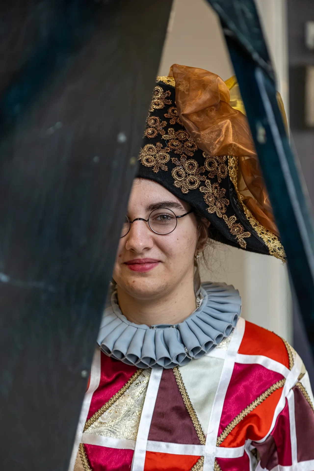 MyImaginarium: Detailní záběr na profesionální malování na obličej (facepainting).